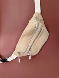 Sac banane en velours côtelé beige