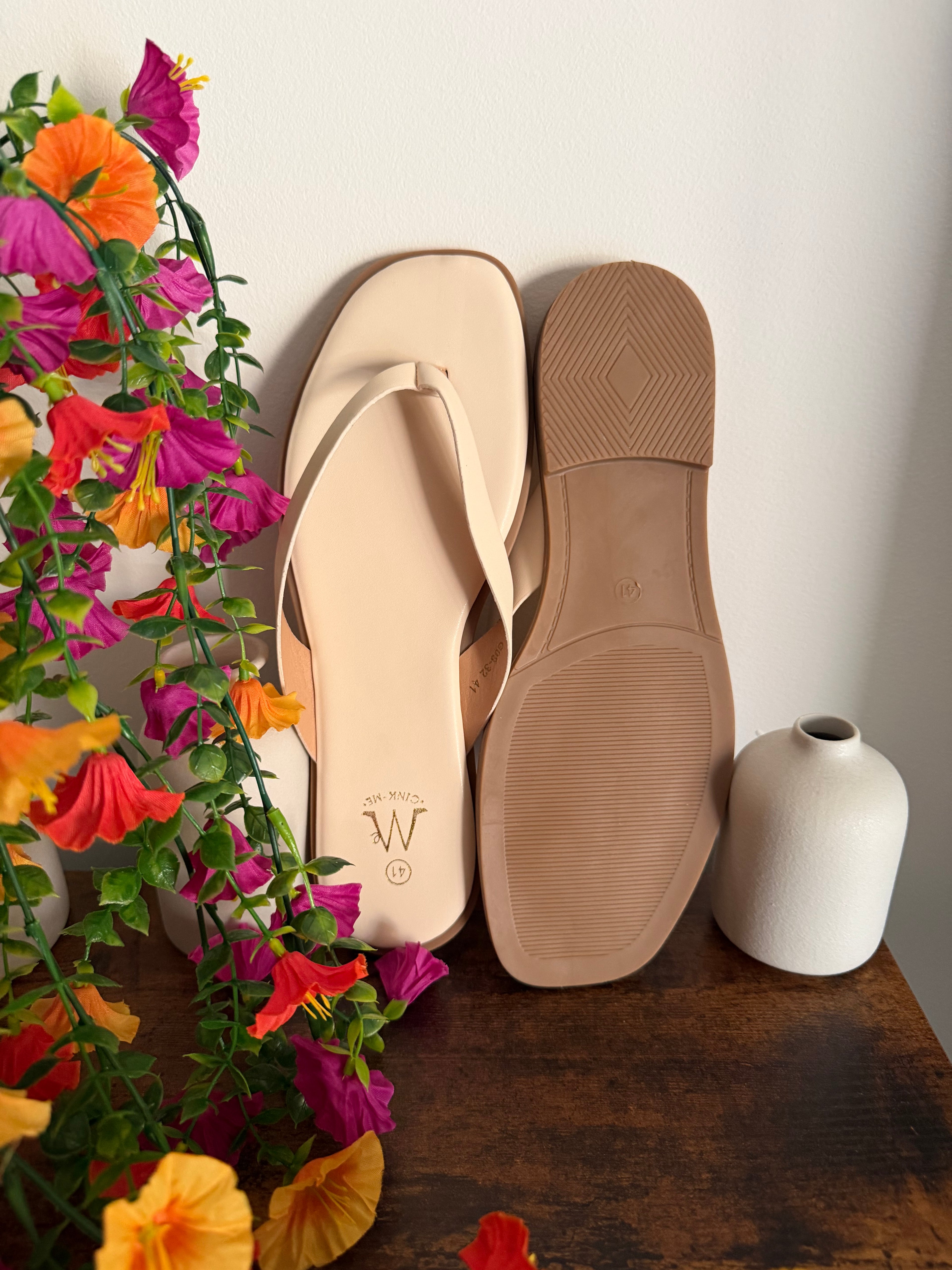 Mules couleur écru à bout carré Taille 41